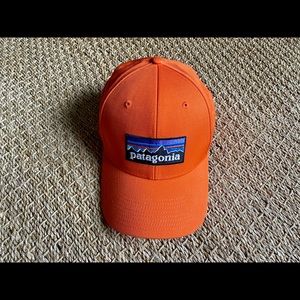 Patagonia Orange Hat Like New